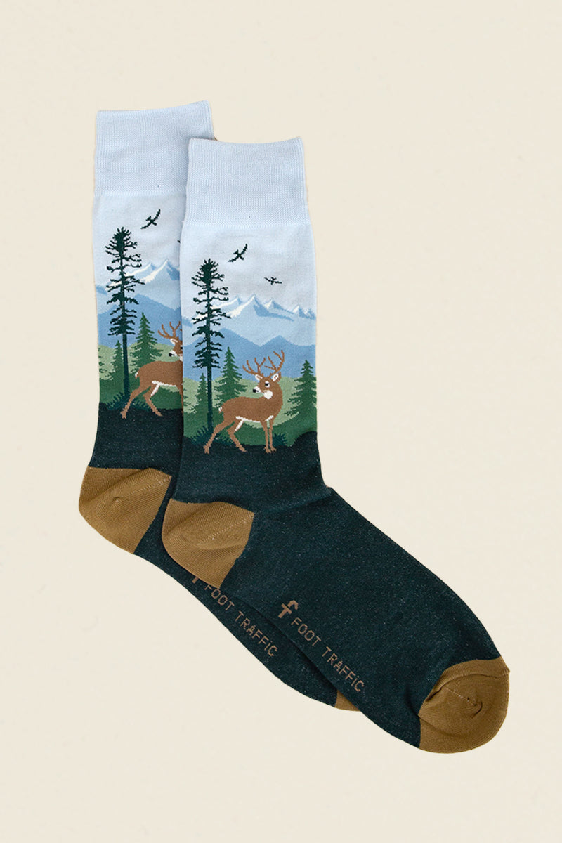 white tailed buck socks kin ship goods