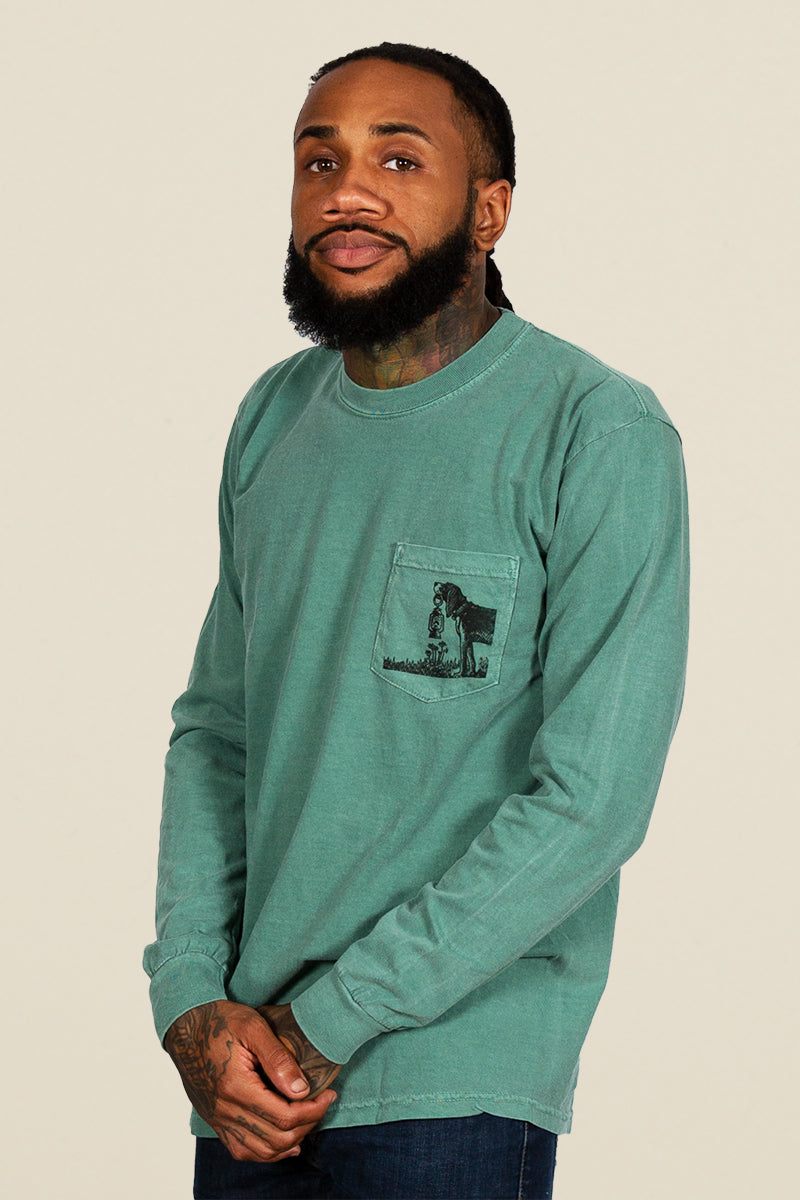 beagle long sleeve pocket tee