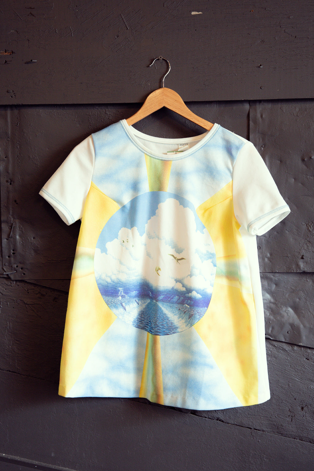 Tye dye t shirt vintage beach scene x Kin Ship Goods